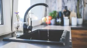 How to Remove Kitchen Faucet