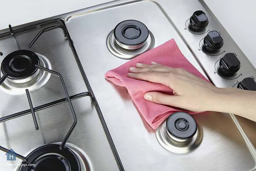 How to Clean Stainless Steel Stove Top