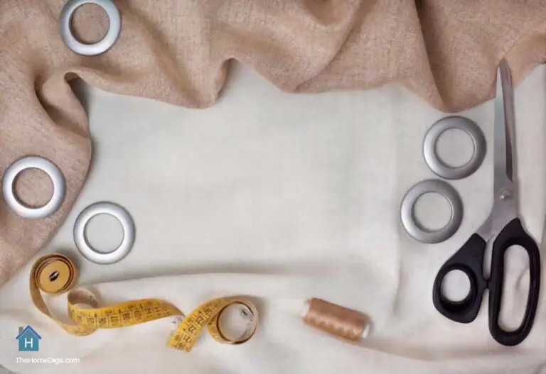 How to Make a Shower Curtain with Your Own Customization